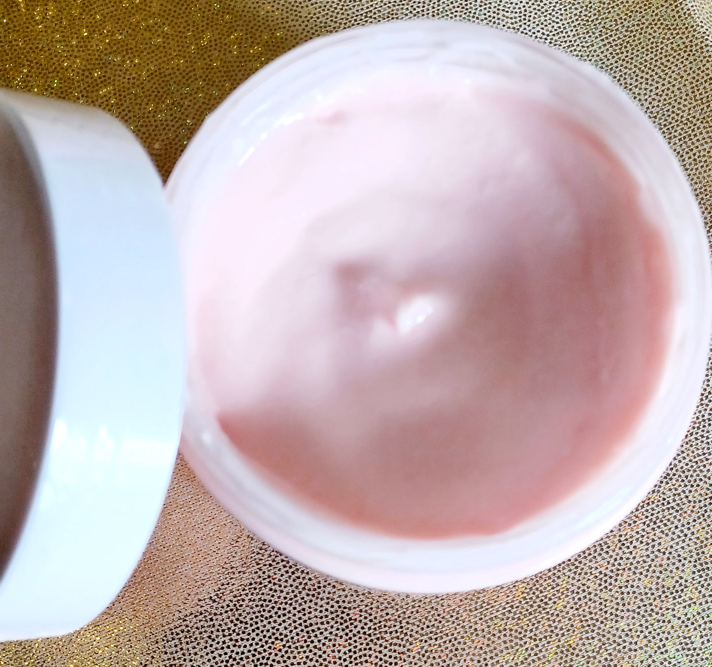 BODY CREAM YOGURT - SIMPLY GORGEOUS